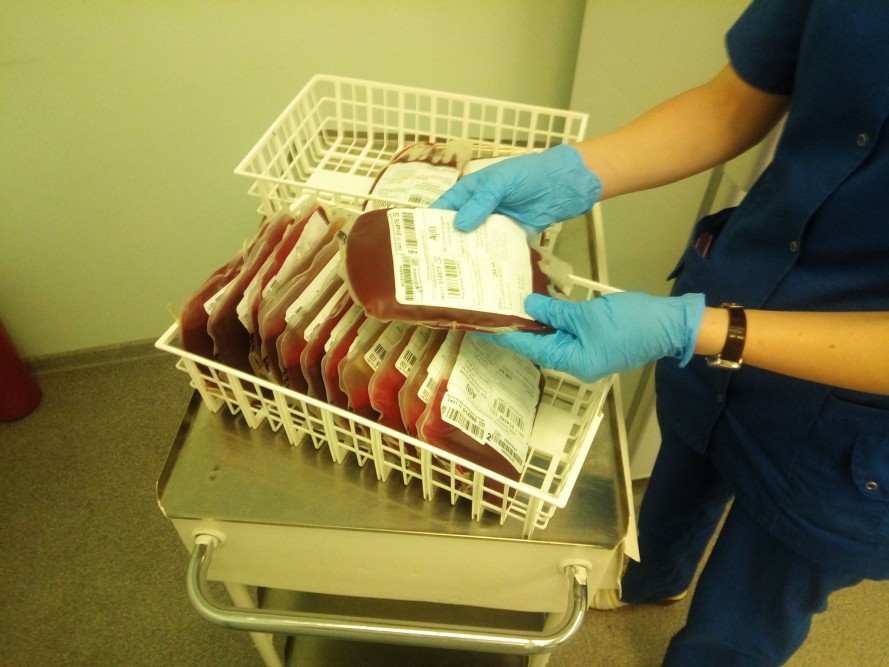 Сайт крови красноярск. Краевая клиническая больница ищет доноров крови.